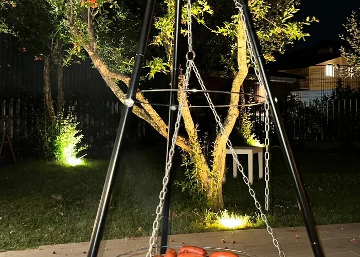 Florence טיראנה