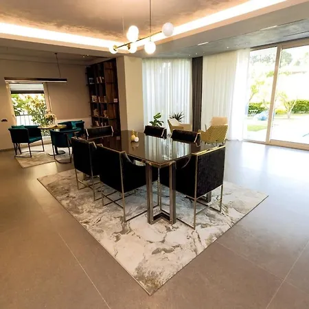 Villa Florence Tirana
