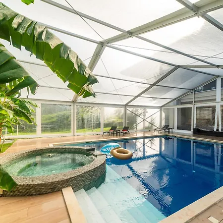 Villa Florence Tiran