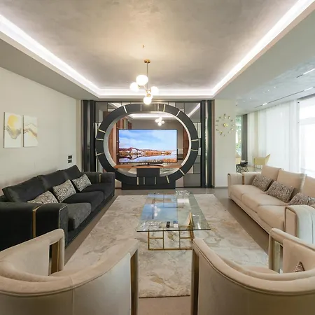 Florence Villa Tiran