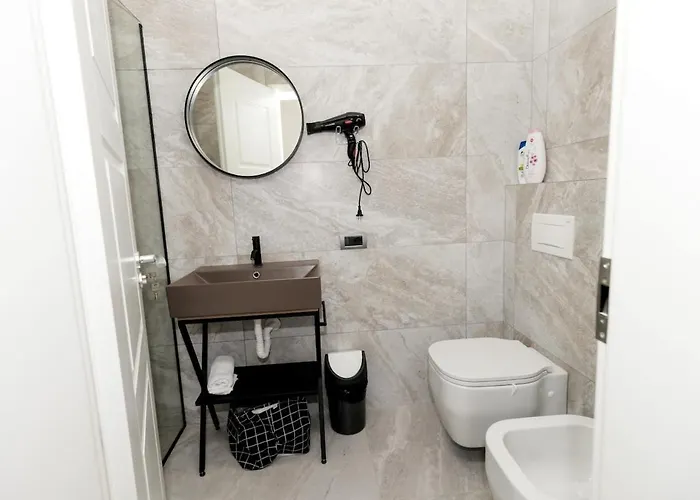 Florence Villa Tirana